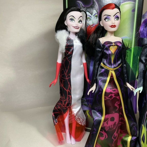 Disney Villains Black and Brights Collection Doll Set - Picture 2 of 7